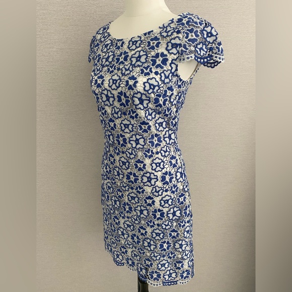 REVIEW FLORAL PATTERN DRESS - Picture 5 of 8